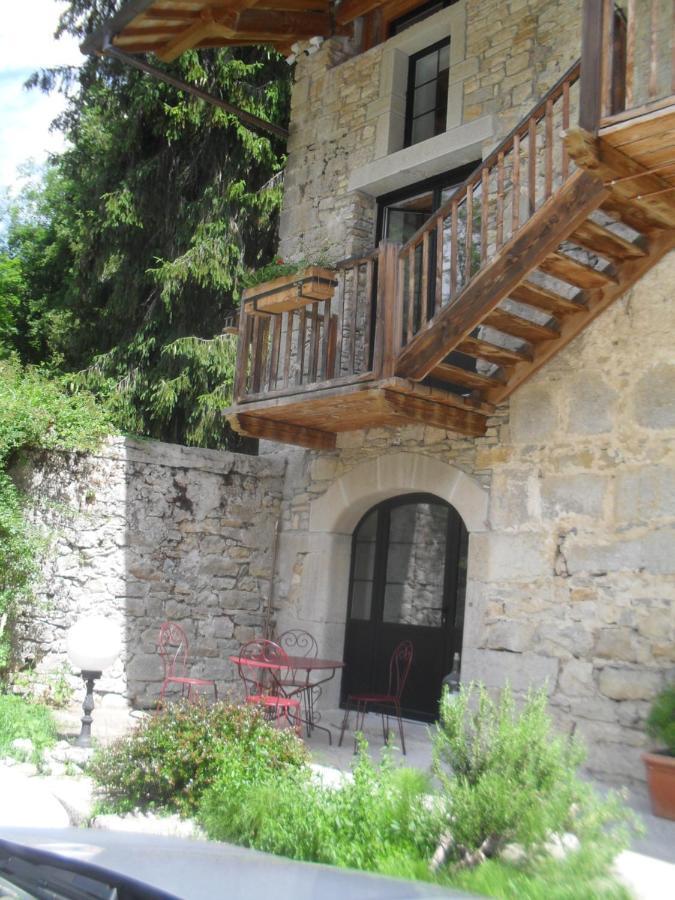 Les Chambres De Liane Cerdon  Esterno foto